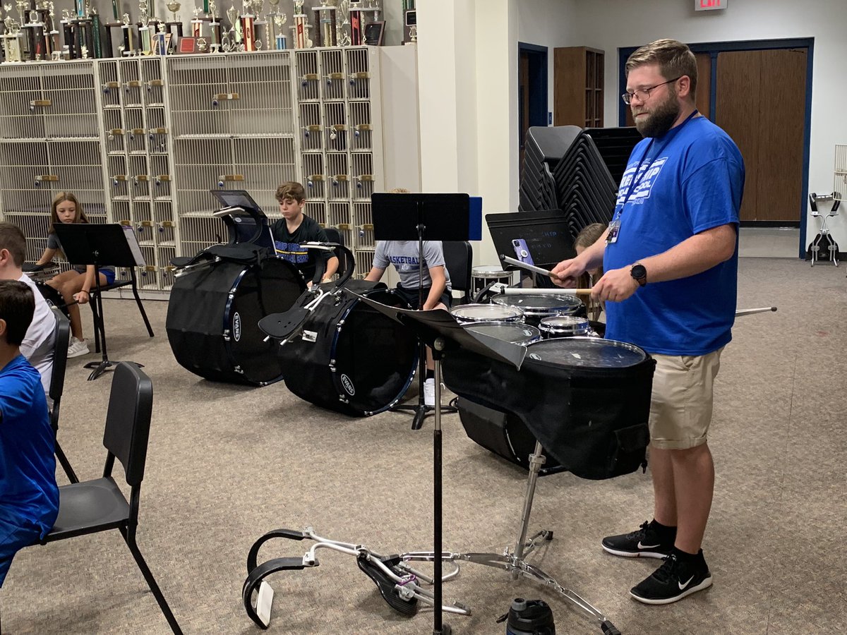 FrenshipMS's tweet photo. The FMS band putting in work this summer getting ready for the school year to start. Mrs. Click, Mrs. Sedberry, and Mr. Rhoades even came in to play with them. #theFMS https://t.co/uijXLbwmbc
