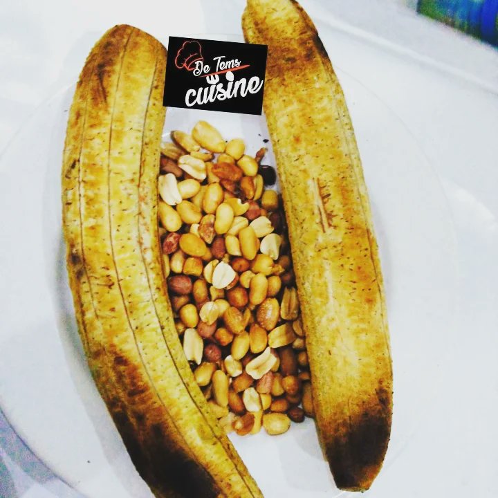 detemscusine5's tweet photo. Hello @twitter folks, I'm new here but this is what I do for a living.
I am a chef and I love cooking varieties of #pasteries and #cusines. Kindly follow, share and like my stuff. #labourchallange #Foodie
I am chef TEMS. https://t.co/tmwQ5N1BxR
