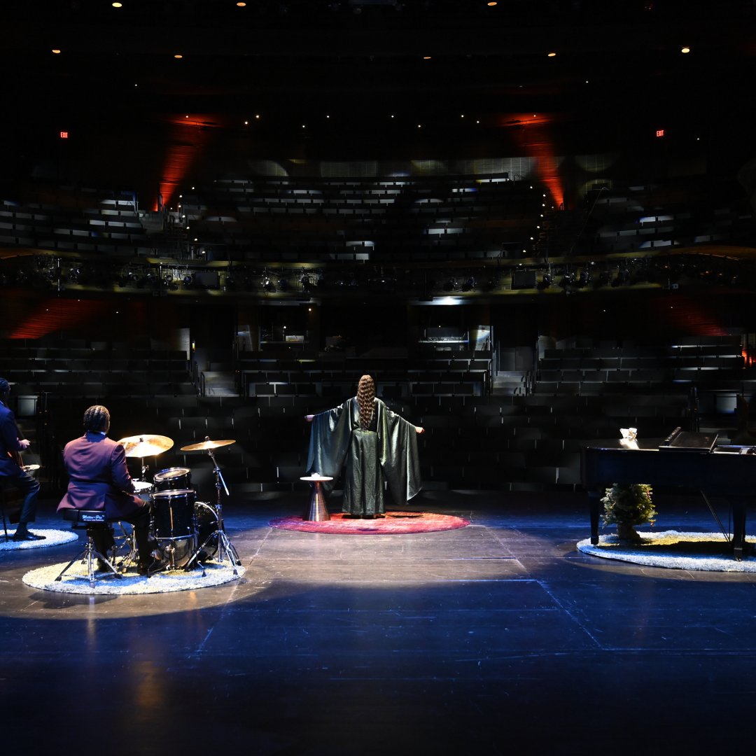 alliancetheatre's tweet photo. See EVERYBODY from the Coca- Cola Stage! 
-
We're inviting a limited number of audience members to see an Alliance Theatre Show like never before. For tickets and information on how to secure your #SeatOnStage visit https://t.co/4K3VlyDiUb ☠️ #EverybodyPlay #DeathSaysHello https://t.co/FSOydD25Ox