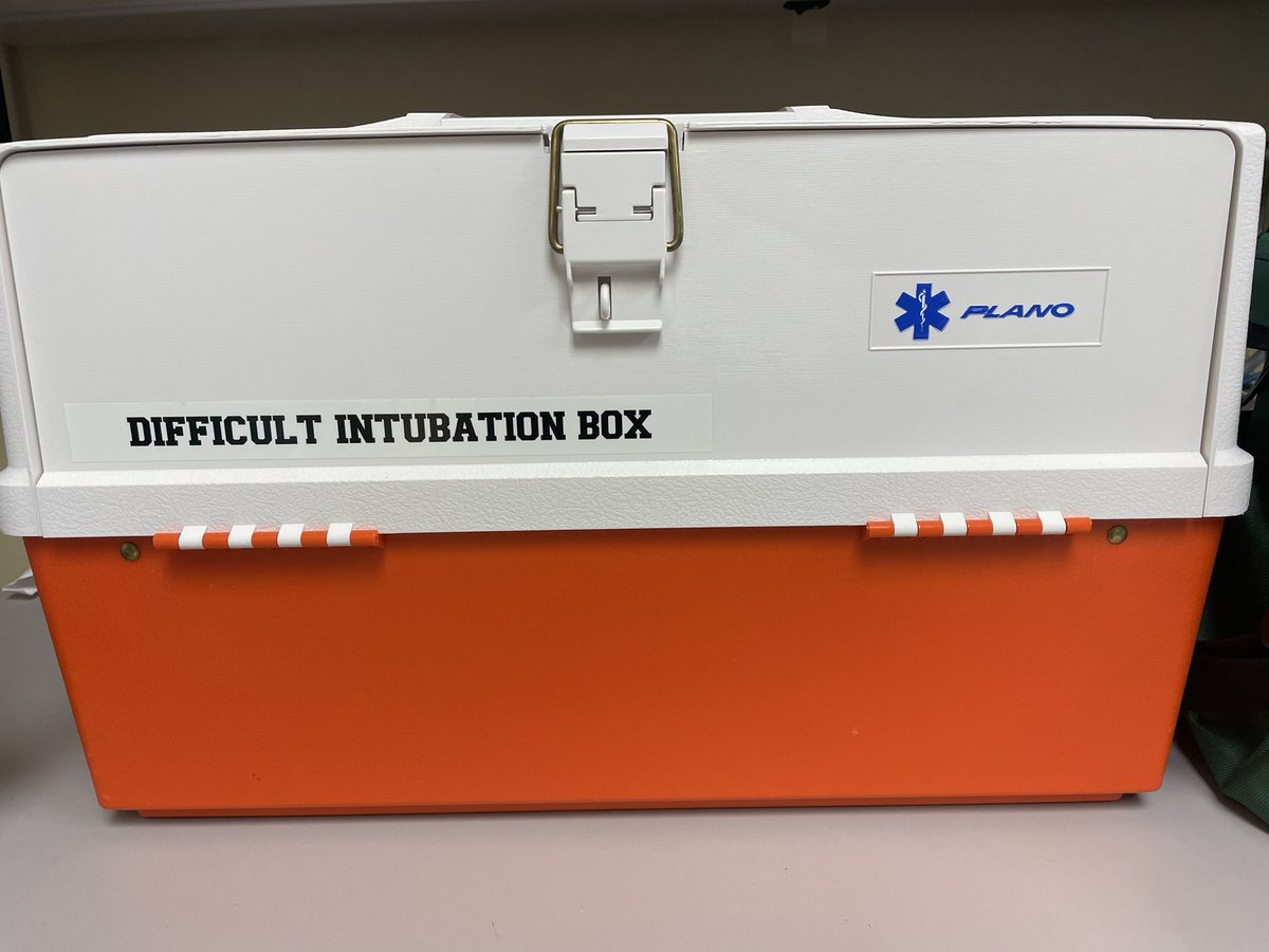 Sruby345's tweet photo. Is this necessary? What do you have as a “difficult airway kit”? Please retweet. I want answers. 
@jducanto @UCAirCareDoc @EM_RESUS @heavyhelmet @JohnCSakles @AirwayMxAcademy @PulmCrit https://t.co/0M5NOwNR8p