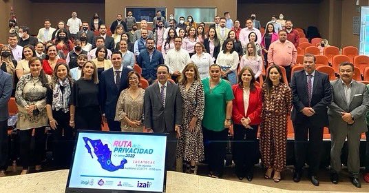 JosefinaRomanV's tweet photo. Las Comisionadas y Comisionados de los órganos garantes del país e integrantes del Sistema Nacional de Transparencia #SNT @CONAIP_SNT seguimos trabajando para velar por el derecho a la #Privacidad y a la Protección de los #DatosPeronales.
🟠#VivamosConHonor https://t.co/W7jWxBPAZe