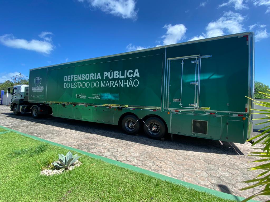 A partir do dia 9 deste mês, a Carreta dos Direitos, a mais nova unidade móvel da DPE/MA, começará a rodar o Maranhão. As primeiras cidades que receberão os serviços da carreta serão Marajá do Sena, Paulo Ramos e Bom Lugar.

Saiba mais: bit.ly/3P0LiFl