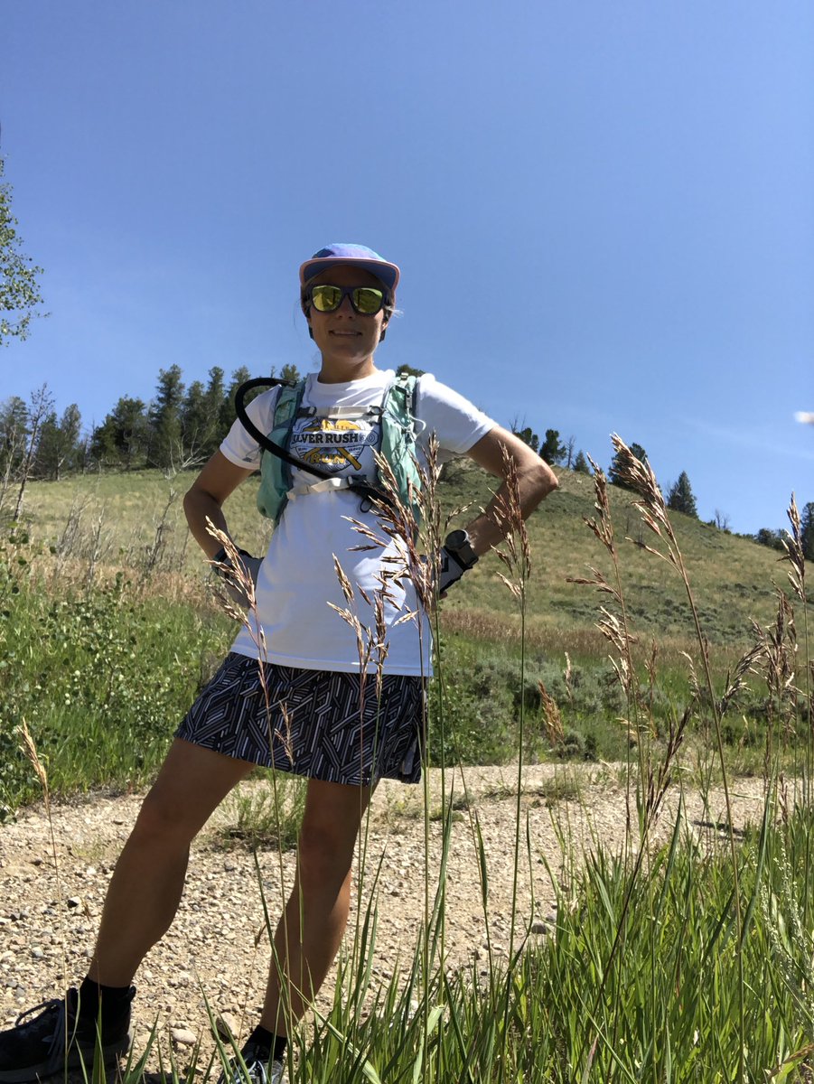 Realrellim's tweet photo. Another beautiful run on the mountain. #leagueofgarmin #zoomarunclub #trailrunning #running #runstreak day 1402 #skirtsports #coloradorunning https://t.co/8WRJCxEzsB