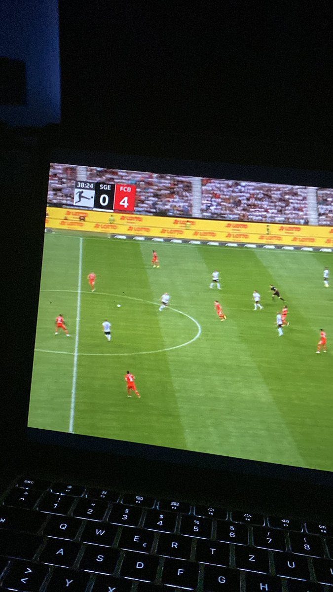 Beluga 🌙 tweet media