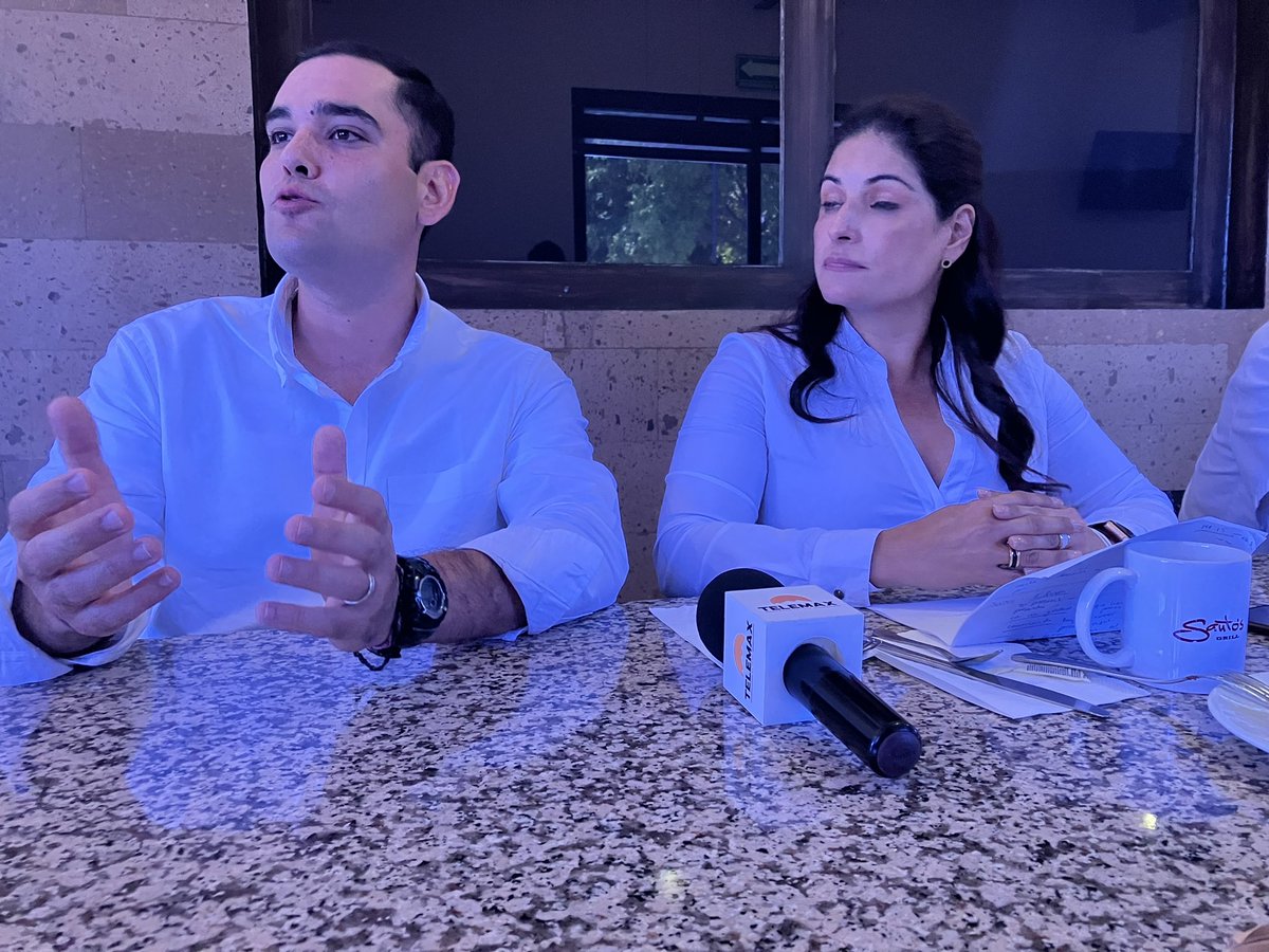 DoctorShivago's tweet photo. @PascualSotoe confía en que se acepte el fallo y pueda así la militancia elegir libremente a sus dirigentes. @zairafernandezm hace un llamado a la unidad y hacer de la contienda una fiesta democrática!! Veremos qué dice @alitomorenoc https://t.co/gctUzNngAv
