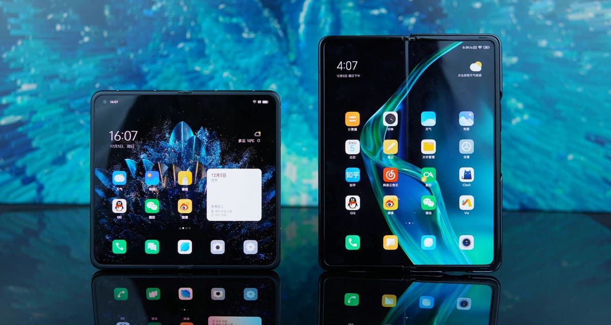 CeotechI's tweet photo. Pixel Fold monterà la fotocamera selfie lungo il teleio
#DCS #FoldablePhone #Google #GooglePixel #MobileNews #Notizie #Pieghevoli #PixelFold #PixelNotepad #Rumors #Tech #TechNews #Tecnologia #Telefonia
https://t.co/0HXd37JWlb https://t.co/IEIO11H7JT