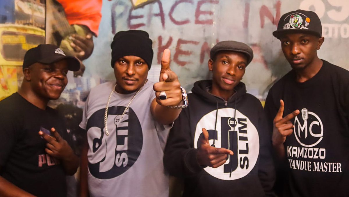 WIKENDI IBAMBE SASA! Tuko inadi #JAHFLIGHT na <a href="/CharraDeejay/">Deejay Charra</a> na guest selekta <a href="/DjSlim254/">Dj Slim 254</a> na crew yake! Katambe katambe😎🛩️✈️🛫