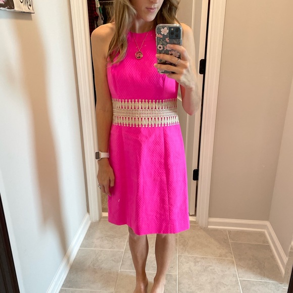 BernsMedia's tweet photo. So good I had to share! Check out all the items I'm loving on @Poshmarkapp #poshmark #fashion #style #shopmycloset #lougrey #tiffanyco #lillypulitzer: https://t.co/SYcm4maS3L https://t.co/dBlnJ2tlLS