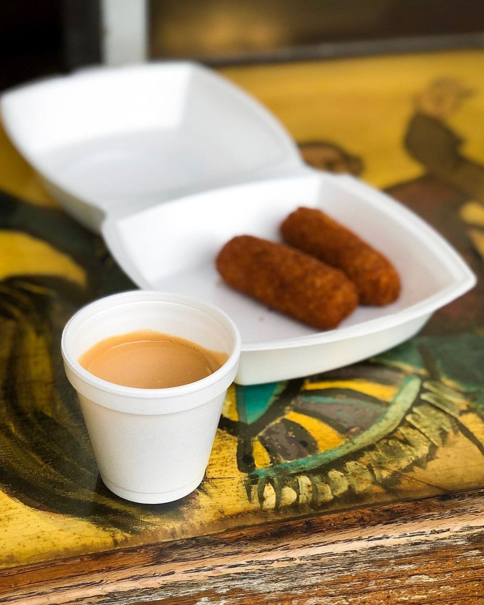 Name a better duo! ☕️🔥 #miamithings #305cafecito