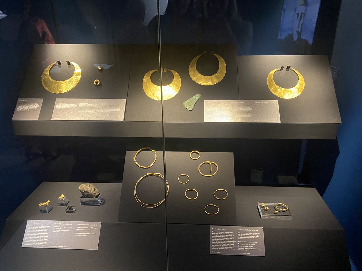 CornwallFinds's tweet photo. Fantastic to be invited to @Cornwall_Museum for the opening of the #GatheringLight exhibition in partnership with the @britishmuseum and @findsorguk https://t.co/3A5ZMRfx49