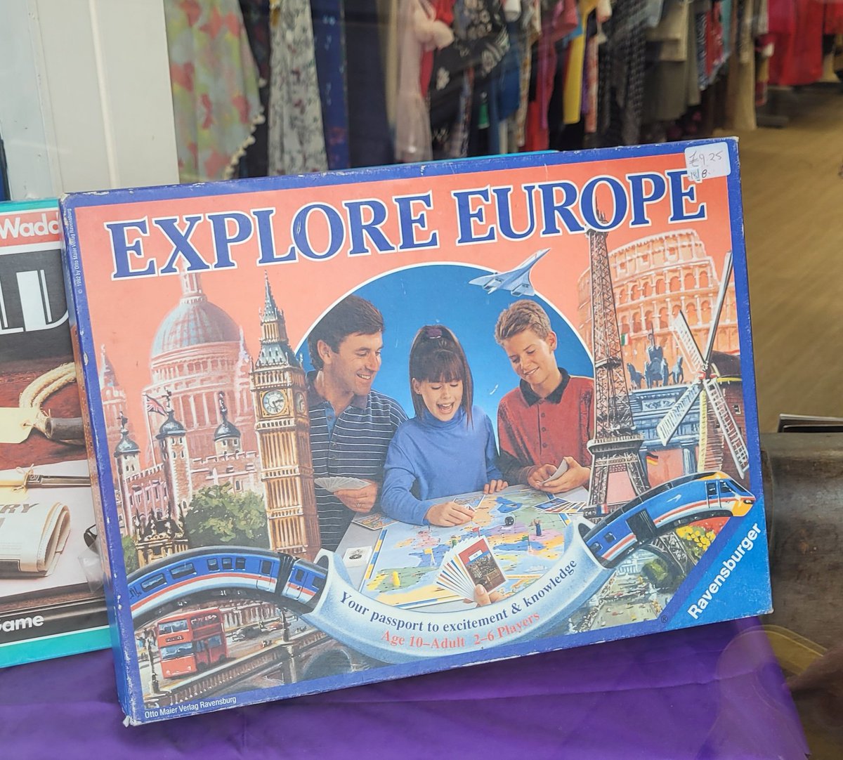 pdgill81's tweet photo. Concorde? Intercity 125? free travel round Europe?, they had no idea what future would be like and just how good they had it..🥲..#BrexitShambles #bringback80s https://t.co/qKi3fMGDCt