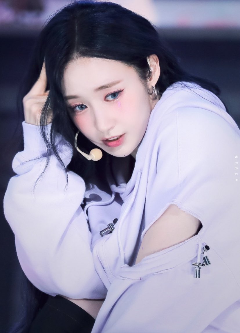 chaeinyonggg's tweet image. stop.