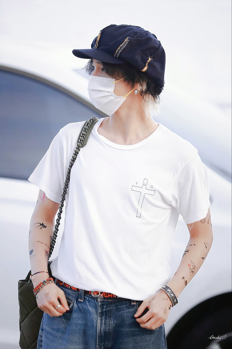 Gesha_Yesung's tweet photo. 20220805 ICN HD🛫

#Yesung #예성 
@shfly3424 https://t.co/JwbfRQWsSp