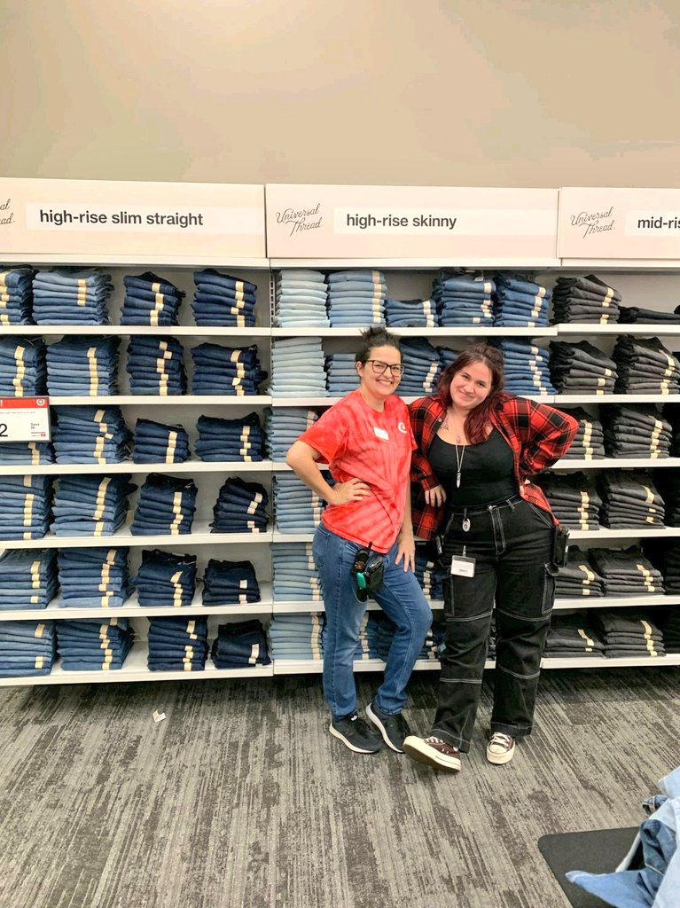 CheyanneTuesday tweet media