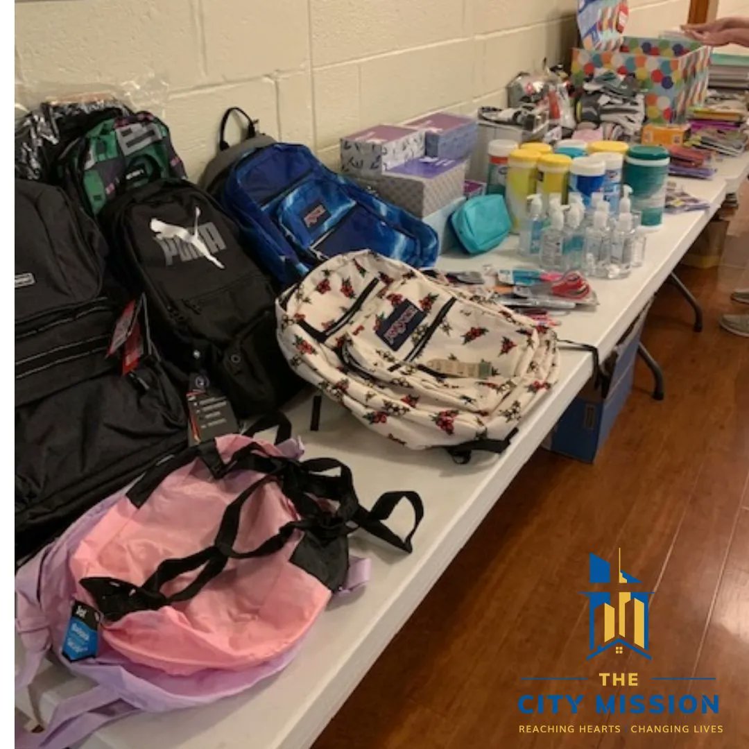 TheCityMission's tweet photo. Thank you Little Church for delivering six filled backpacks along with an overflow of school supplies, new socks and t-shirts! Join them by donating vital back to school items for our children on August 9 and 10th from 4-6pm at Laura's Home.  https://t.co/RWXCLYjKha https://t.co/9kppAZJbwL