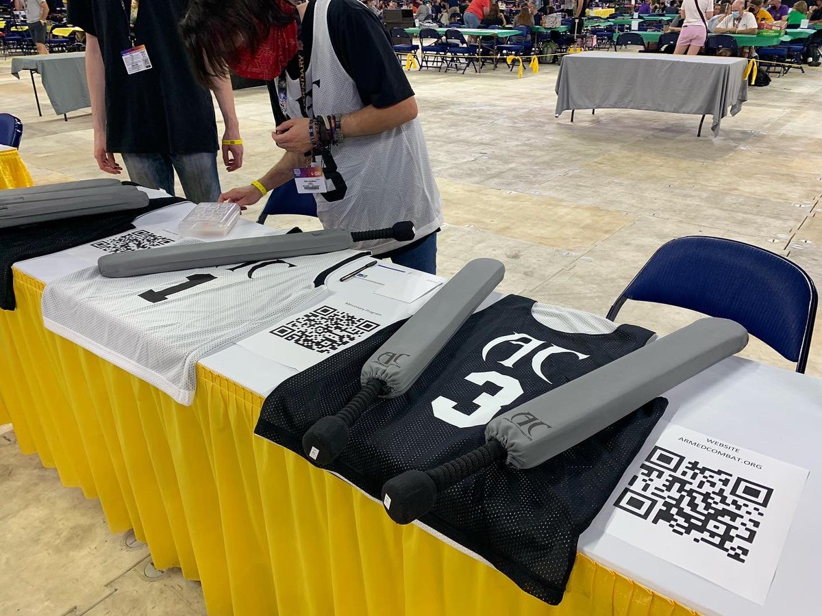armed_combat's tweet image. Come join us for another great day at Gencon!

•OPEN FIGHTING @ 10-12PM &amp;amp; 1-3PM
•TOURNAMENT @ 4PM

#gencon #GenCon2022
