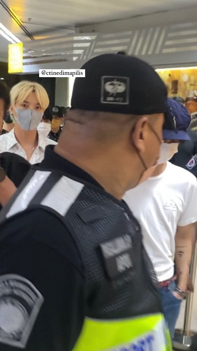 ctinedimapilis's tweet photo. Super Junior arrived in Manila 🫶🏻
#SS9inManila
@SJofficial https://t.co/HOI3ZjDRvT