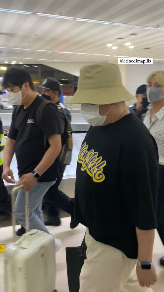 ctinedimapilis's tweet photo. Super Junior arrived in Manila 🫶🏻
#SS9inManila
@SJofficial https://t.co/HOI3ZjDRvT