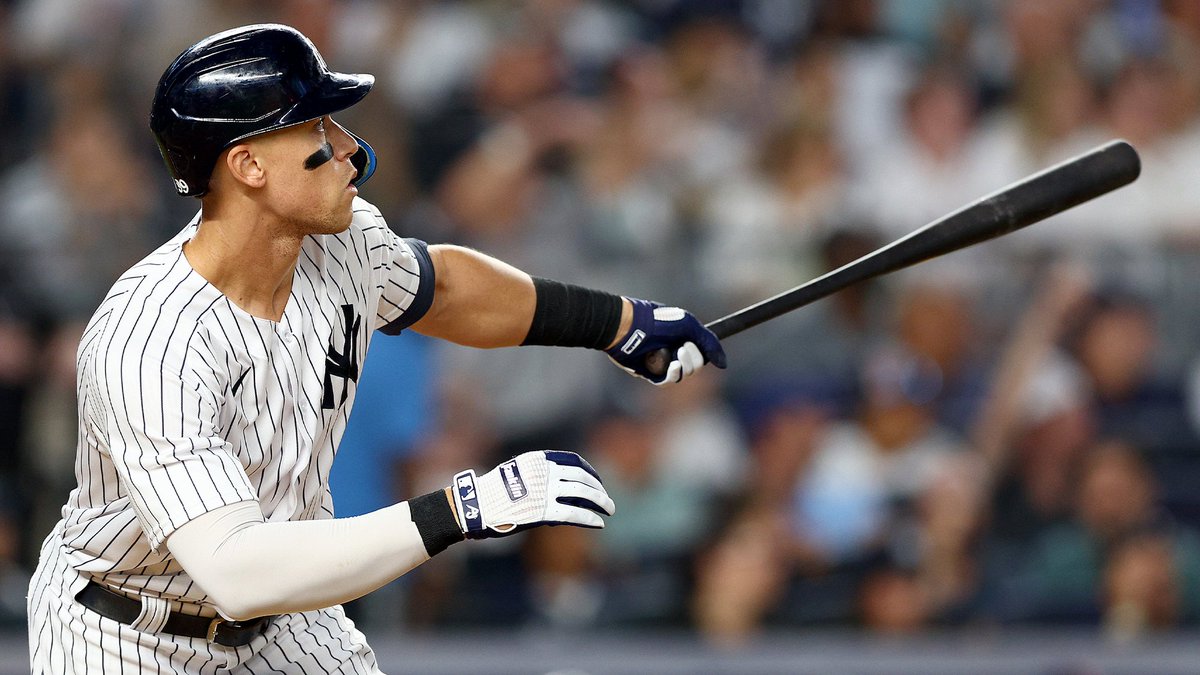 Slumping Aaron Judge Fails To Hit Home Run For Entire At-Bat bit.ly/3zTSkqf