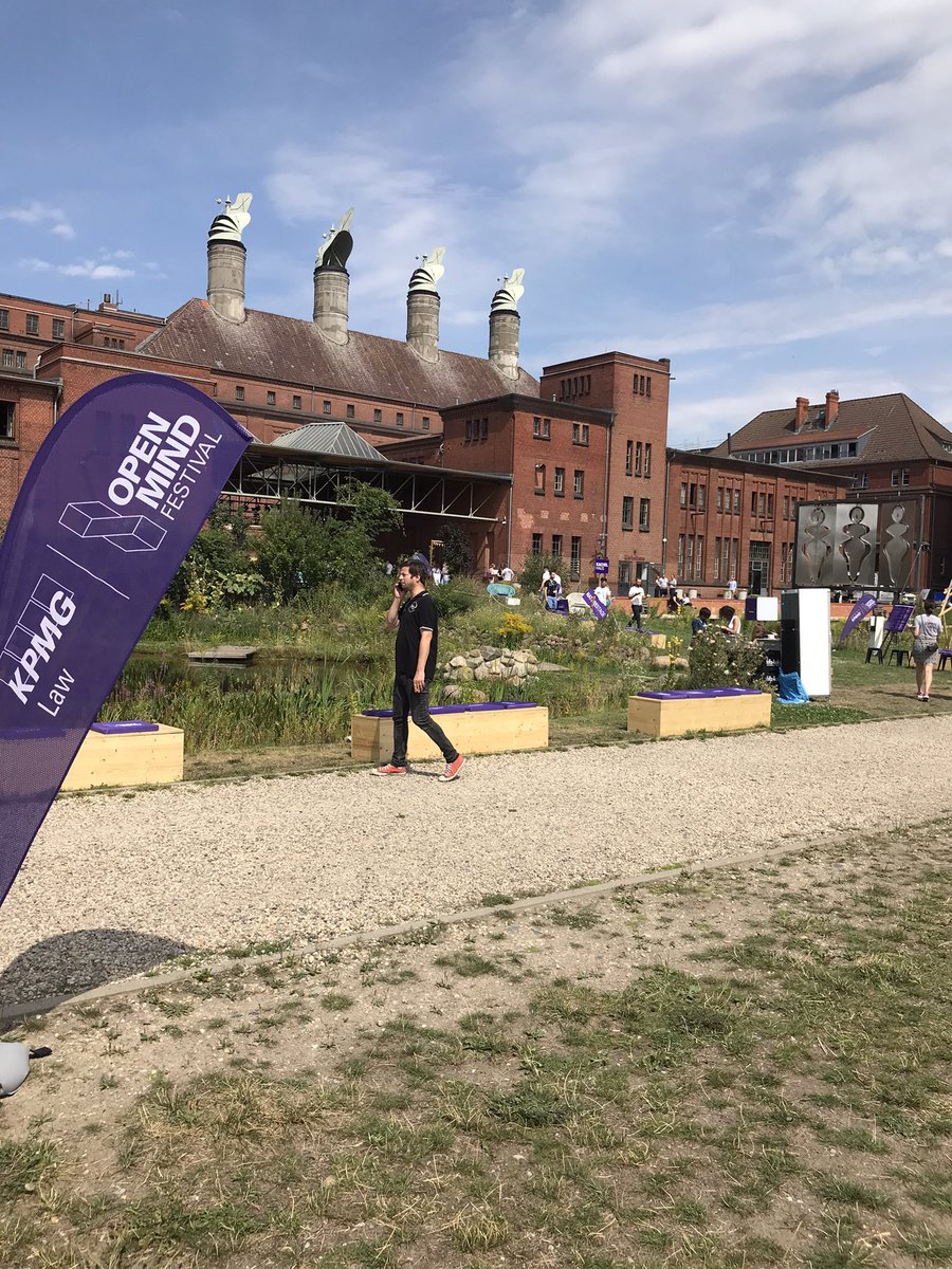 BrOttmn's tweet photo. Having a great day at KPMG‘s Open Mind Festival in Berlin. Beautiful location and beautiful event to network. https://t.co/SiCDglJUIX