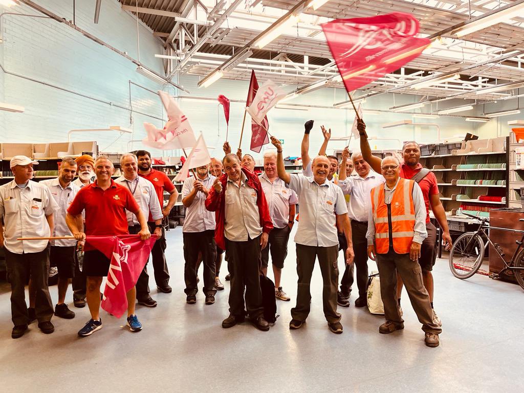 Hounslow collections are voting YES and protecting those T&Cs ✊