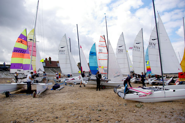 iossc's tweet photo. This year's Isle Of Sheppey Round the Island Race takes place 28th August - the UK's longest annual dinghy, cat &amp; sailboard race - enter online now to take part. More info here: https://t.co/ealdFRINQa https://t.co/SUL1uUswTd