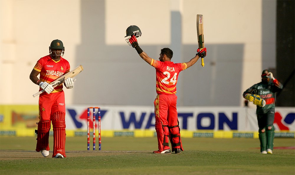 The men from the South! ❤️💚❤️

📸 <a href="/ZimCricketv/">Zimbabwe Cricket</a> #ZIMvsBAN