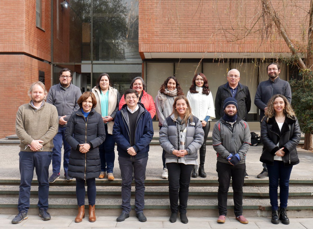 [HILO 🧵] El equipo de Núcleo Milenio CSC se reunió en <a href="/IngenieriaUC/">Escuela Ingeniería UC</a> para dar seguimiento y analizar los resultados de las actividades de investigación y difusión que se han realizado desde de su renovación, al igual que planificar sus actividades para el próximo semestre.