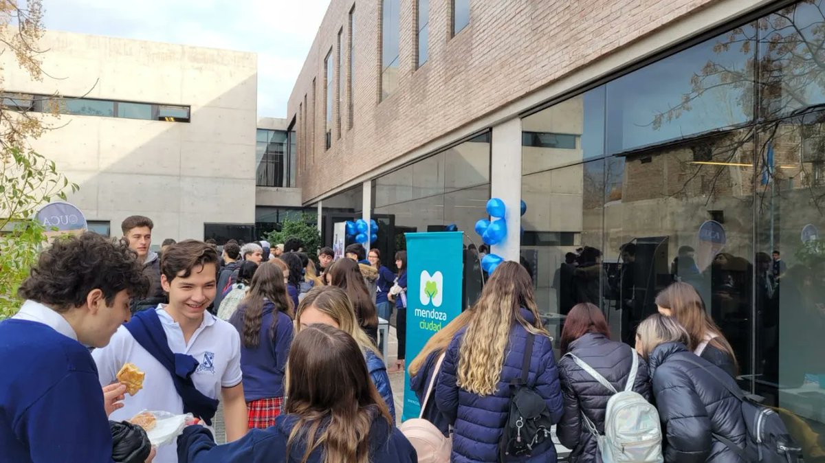 Participamos de MUNDO UNIVERSITARIO, una actividad propuesta por la <a href="/UCACampusMza/">UCAmza</a>  para conocer una jornada como estudiantes universitarios, los días 5, 12 y 19 de Agosto.

¡Además en nuestro stand nos divertimos con juegos y dinámicas con premios para los participantes!
