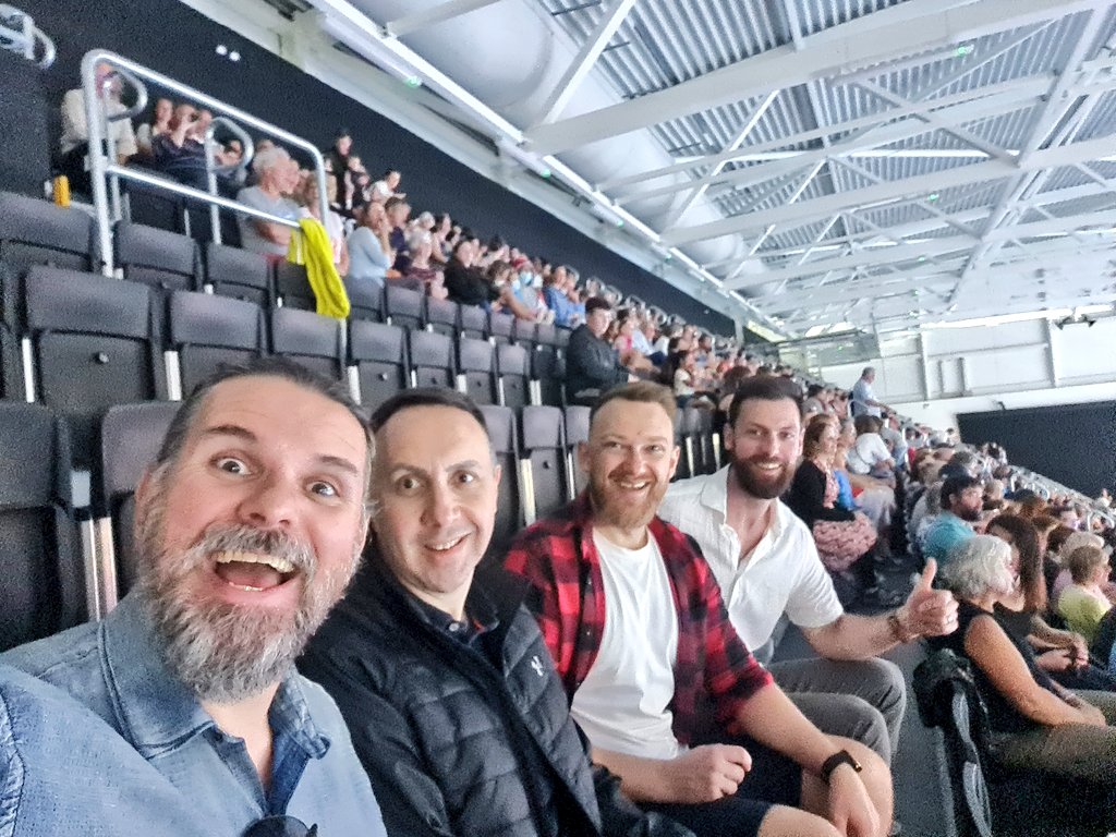 SciTechJoseph's tweet photo. What a great day at #CWG2022 with @Promake &amp; @HaydaleGraphene 

Gold for England in the Synchronised Diving &amp; an incredible lunch at @Dishoom 

@BW_SciTech @Bruntwood_UK @AlderleyPark https://t.co/tBPsX6bRPS