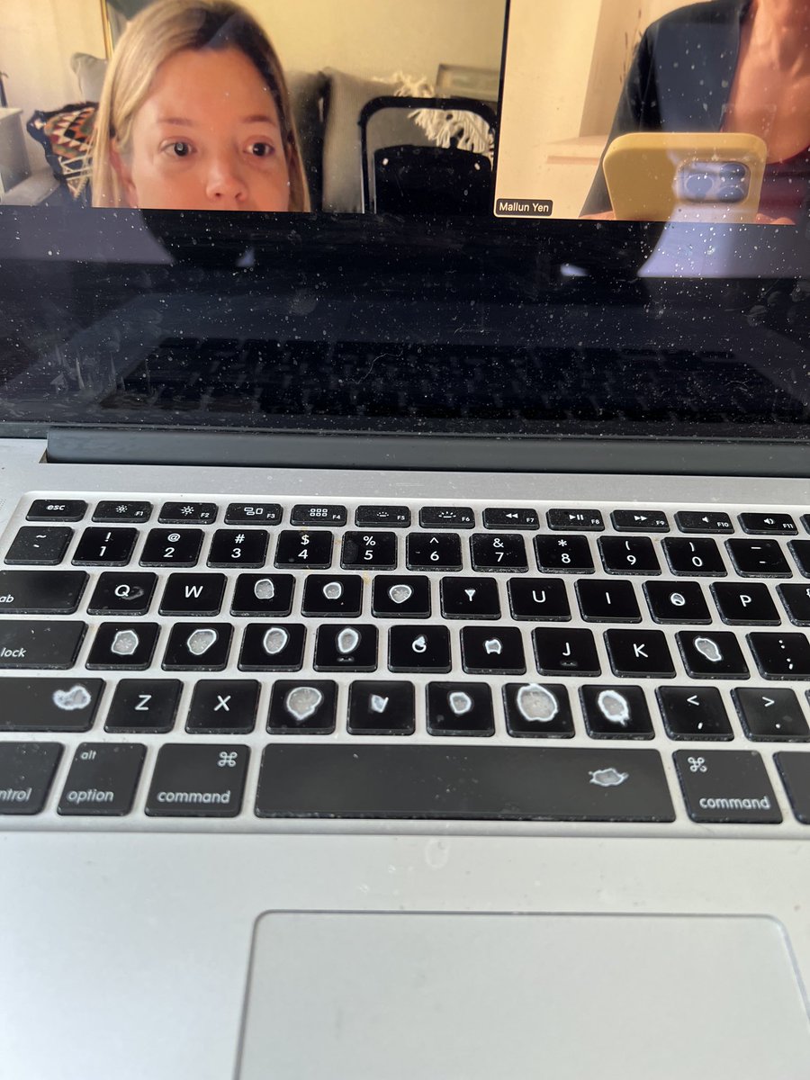 mallun's tweet photo. So ⁦@carolinecaswell⁩ thinks I need a new laptop. https://t.co/9sgn5MIOgS