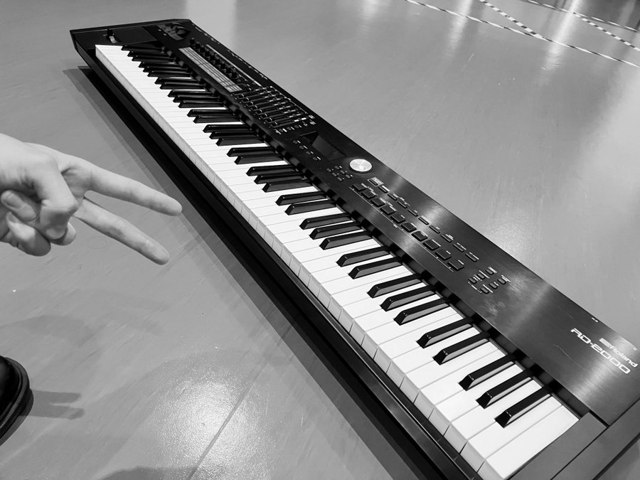 15年4月22日 Orangestarメジャーアルバム 未完成エイトビーツ 発売