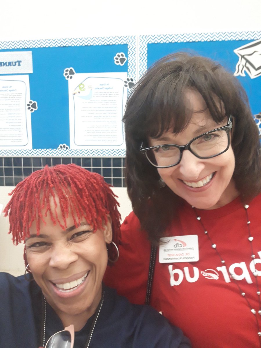 uniquetrest's tweet photo. Thank you @drdanawest
#cfbproud
#SheffieldSHINES
#Sheffieldelementary
#cfbdls
#cfbinnovates https://t.co/o2dtyt6yqm