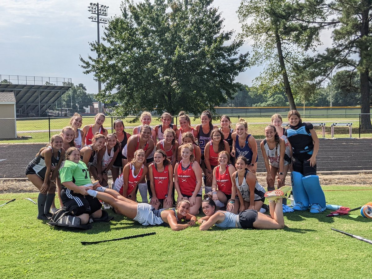 Meet the 2022 team! Let's have the best season yet!