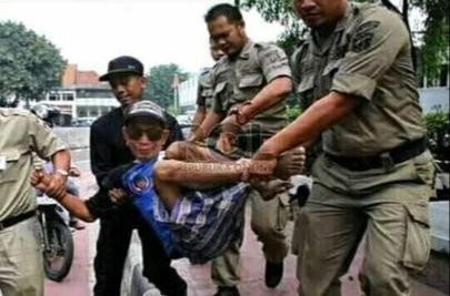 TIFOSI_33's tweet photo. Yok pulang pulang https://t.co/dhJe4c6kpj