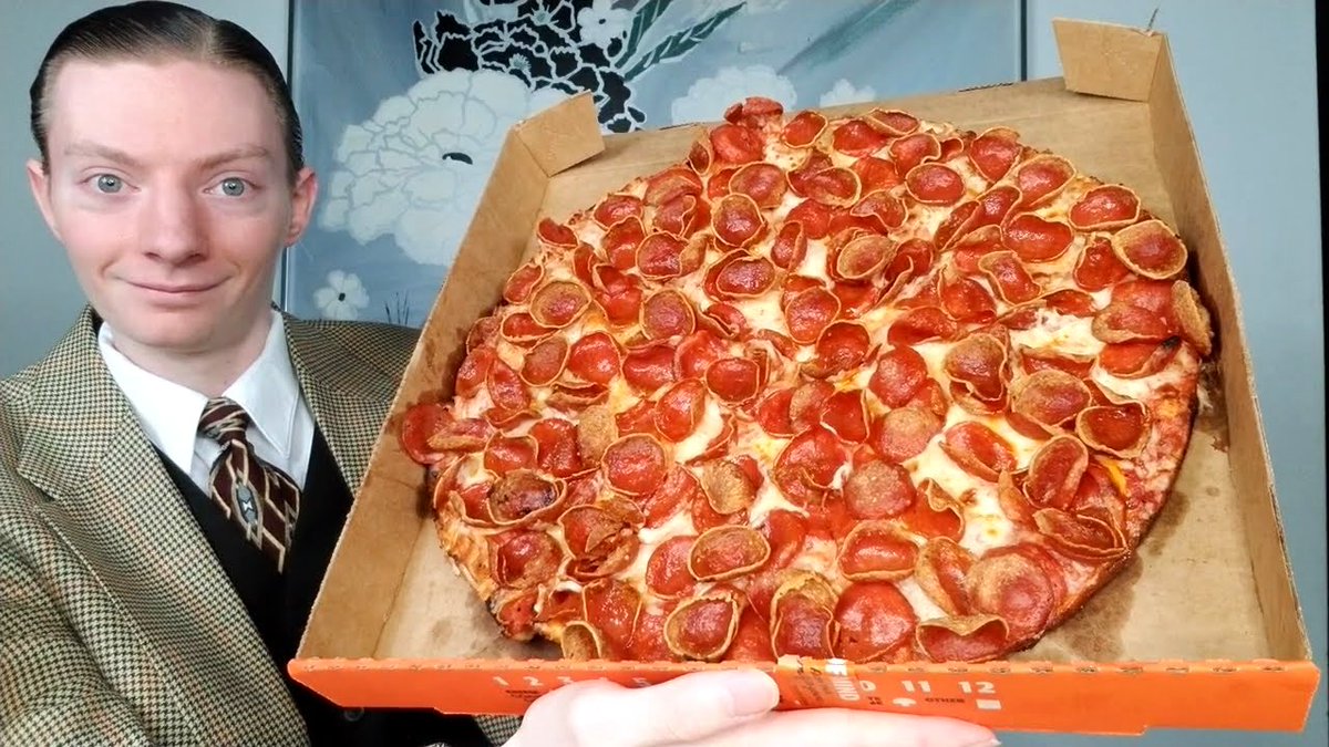 Little Caesars Is Bringing Back a Fan-Favorite Menu Item—and It's Even  Better This Time