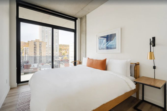 Watch Bonjour Boudoir's leaked NSFW photo on TwXstars