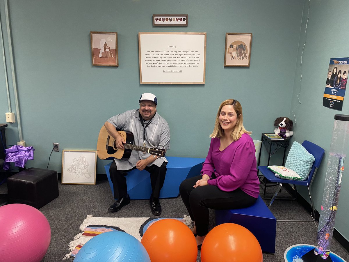 MBordanaro's tweet photo. Always a pleasure to spend time with Mr. Brown &amp; Mrs. Delgado-Madriz, 2 of our 4 #OUESD Middle School counselors supporting our new Middle School Wellness Centers this year - Serving student’s social emotional needs!. @MrHobsonOPS @DVMS_Eagles @DVMSASB @rehrlichouesd https://t.co/kud3OhRsKe