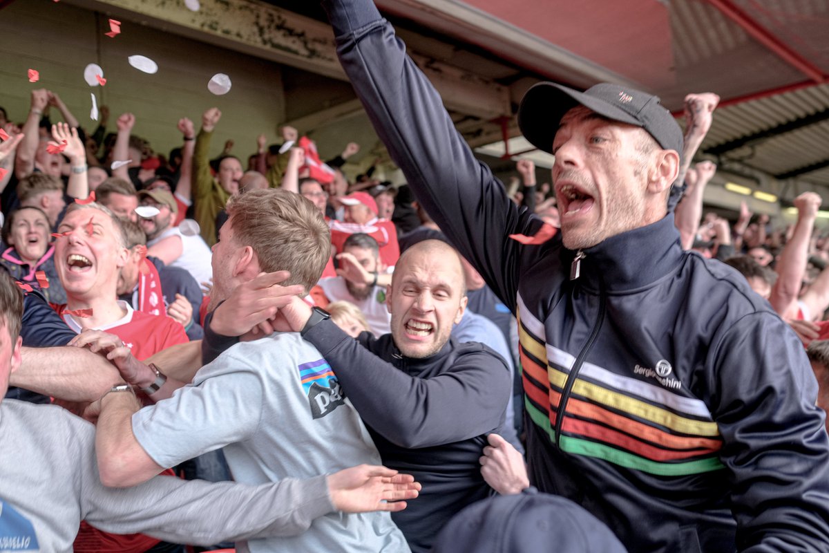 GloriousBanners tweet picture