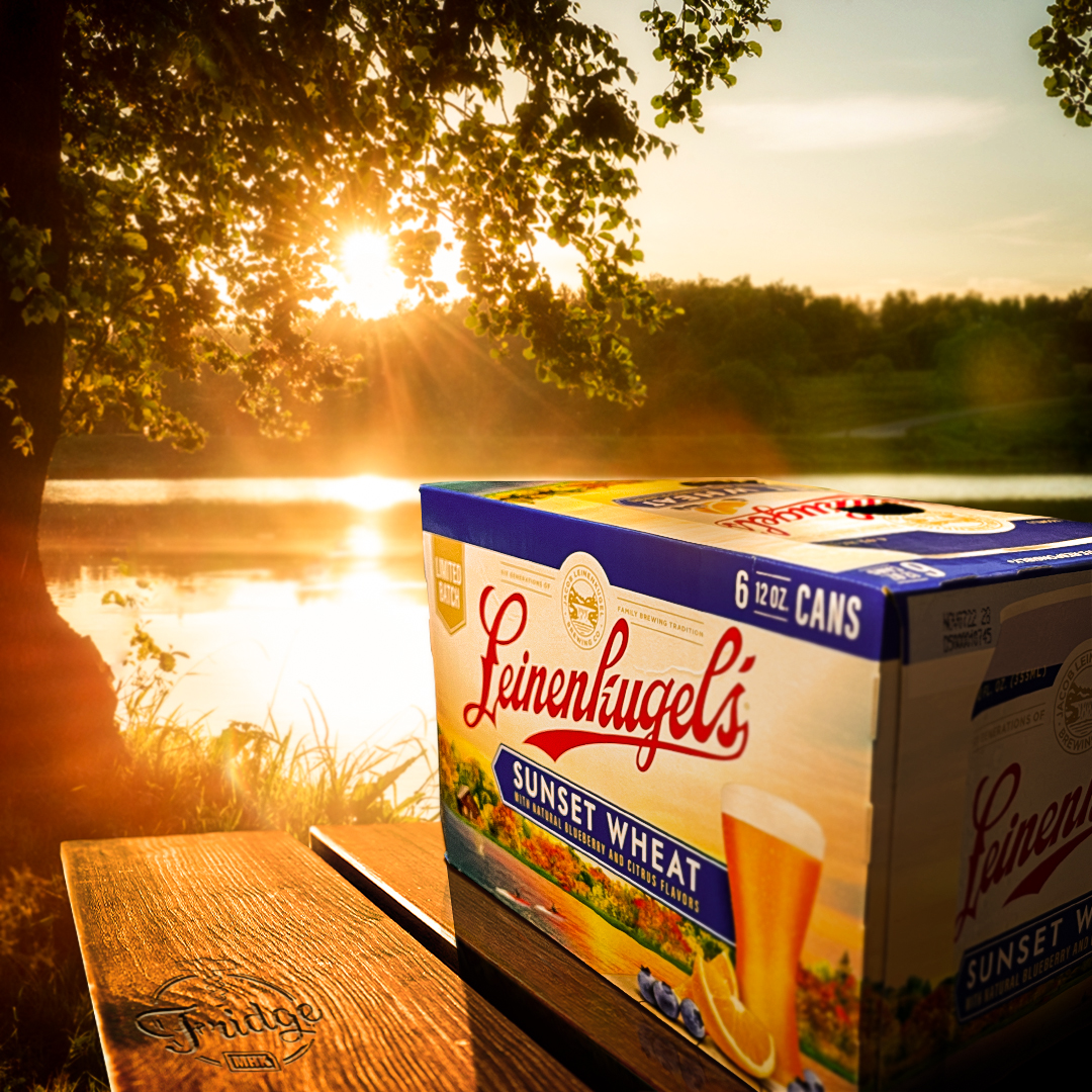 shopfridge's tweet photo. It's here for a good time, but not a long time... @Leinenkugels Sunset Wheat is here. Come grab some while it lasts! Now available at the Fridge!
#leinenkugels #sunsetwheat #sunset #wheat #beer #beerstagram #blueberry #citrus #manhattan #manhattanks #kansas #thefridge https://t.co/8tjMJtIgSS