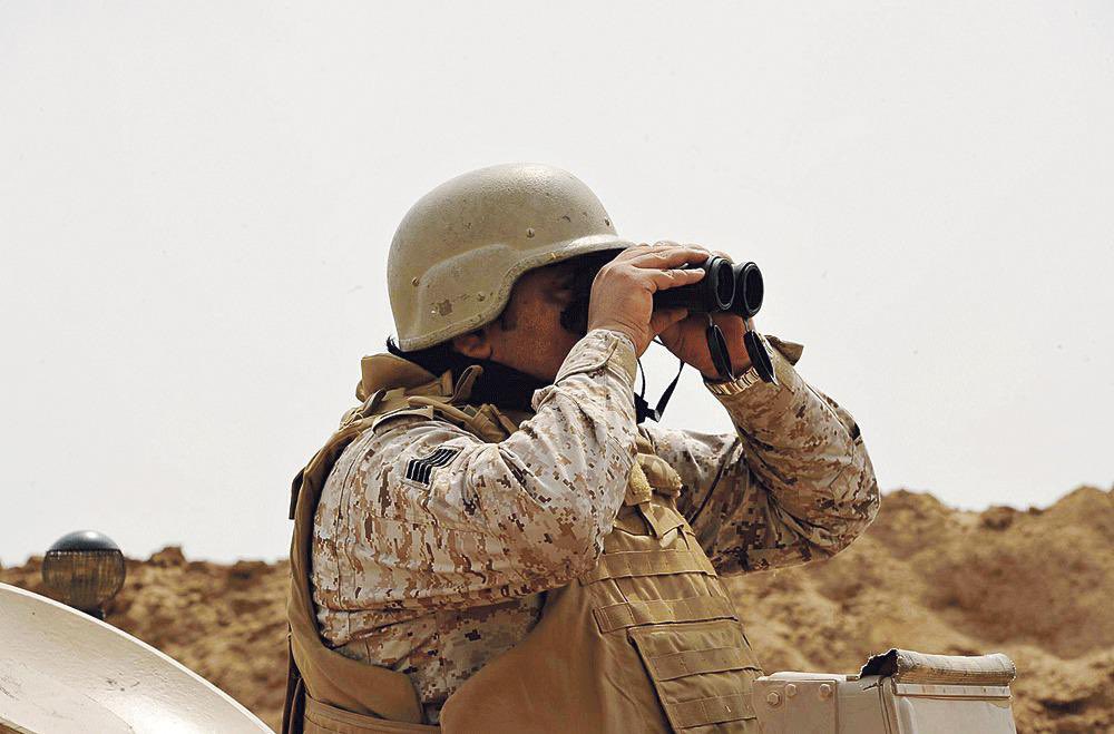 أبطالنا الجنود 
على قلب رجل واحد يدافعون
ويسهرون ويراقبون
حمايةً لأمننا وسلامة بلادنا..

فيا رب انصرهم
ومدهم برعايتك
وردهم إلى أهلهم سالمين
واحم بلادنا من كل سوء 🙏🇸🇦