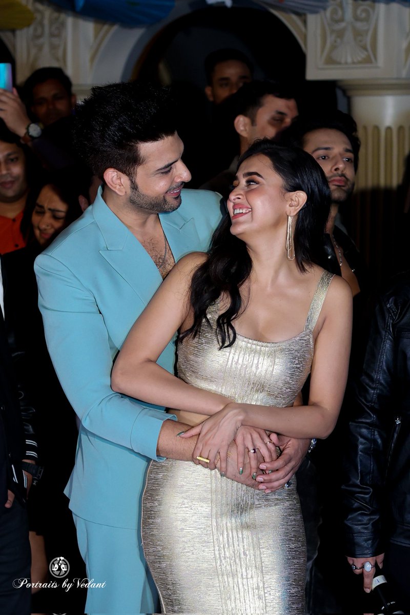 vedantrshetty's tweet photo. Retweet this picture if you love #TejRan 💙
@itsmetejasswi @kkundrra
Captured by : Me (@vedantrshetty)

#teja #TejasswiPrakash #KaranKundrraSquad #karankundra #barishaayihai https://t.co/cmCHRgpIm6