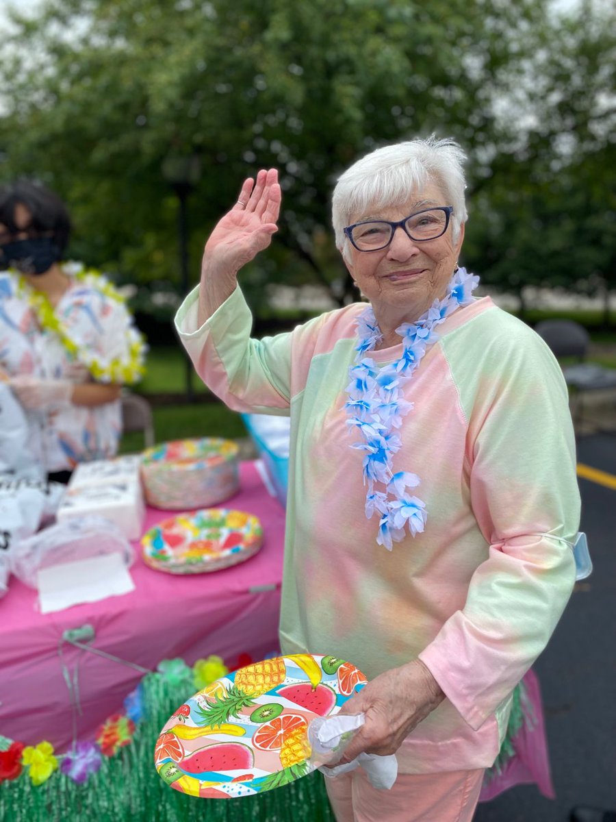 SunriseSrLiving's tweet photo. Sunrise of Bloomingdale celebrated summer with their annual #Luau-themed celebration which included a special performance from a local Fire Dancer. How are you celebrating the last month of #Summer? https://t.co/X2WmytQDMs