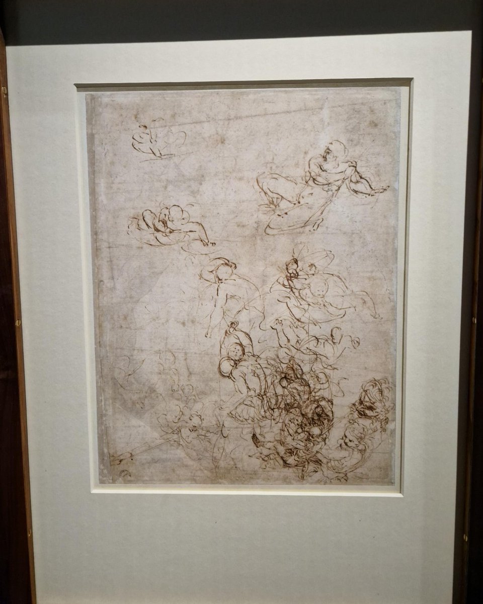 jbevans03's tweet photo. Last week went to the National Gallery Rafael exhibition the 1st outside Italy covering all aspects of his artistic career. Love the was he practiced forms over and over even on top of each other.
#Nationalgallery  #writerslife #Amwriting #writeaway  #TheWritersZen #Storycrafter https://t.co/VaVKPIHawL
