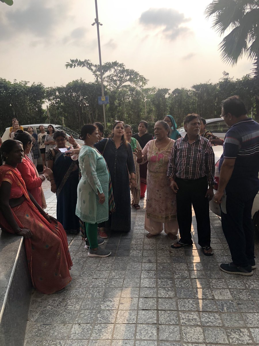 _preetivarshney's tweet photo. 1 week about to pass but no action taken, Lalitesh ji is not well and where she go 
@myogiadityanath @Anjalis09068541 @dmgbnagar https://t.co/Cg12LBQpnV