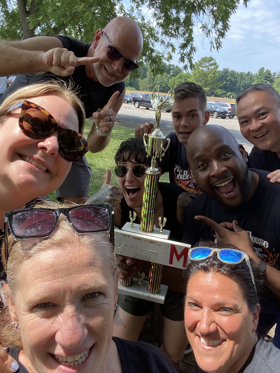 PettiferSuz's tweet image. We won #SLA2022! Celebration at Charbroil