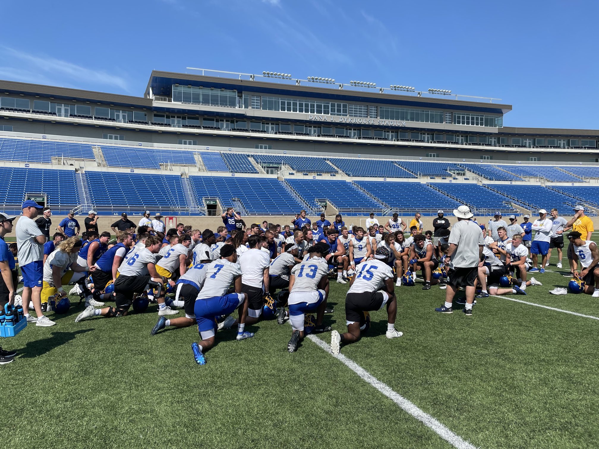 Matt Zimmer on Twitter "Day 1 in the books. https//t.co/mWxWmtUW67" / Twitter