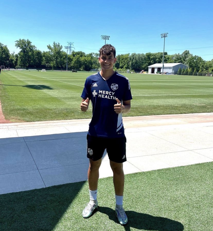 Manuel Paez (2004) has signed for FC Cincinnati, where he will start in the U19s after impressing on trial.

The 6’1 attacking midfielder was previously in the youth ranks of USL side San Antonio and scored 25 goals and 16 assists for Lake Travis last season.