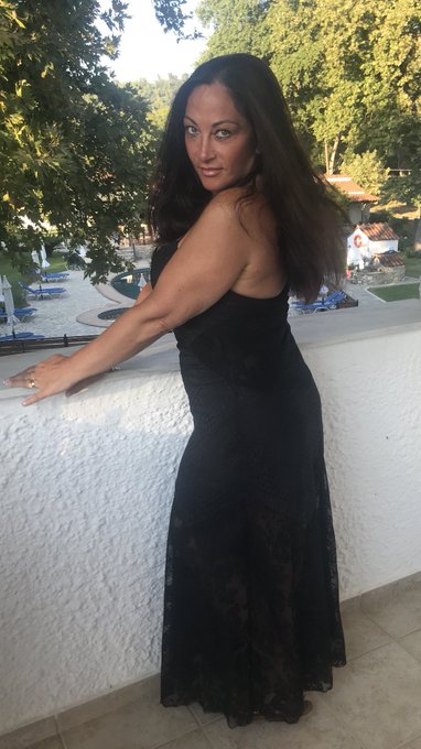 All have a good Friday night. Yamas https://t.co/uVIrAw4FZP