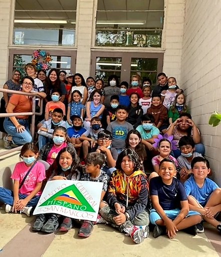 SMCISD Bilingual and ESL Education (@smcisd_dl_esl) on Twitter photo <a href="/SMCISD_DL_ESL/">SMCISD Bilingual and ESL Education</a> students finalize their STEM camp with <a href="/SanMarcosCISD/">San Marcos CISD</a> dual language teachers. Special tanks to our partners @CentroC36691182 and <a href="/NASAEPDC/">NASA EPDC</a>! ¡Nuestr@s matemátic@s e ingenier@s futur@s! <a href="/SMCISD_DL_ESL/">SMCISD Bilingual and ESL Education</a> students finalize their STEM camp with <a href="/SanMarcosCISD/">San Marcos CISD</a> dual language teachers. Special tanks to our partners @CentroC36691182 and <a href="/NASAEPDC/">NASA EPDC</a>! ¡Nuestr@s matemátic@s e ingenier@s futur@s!